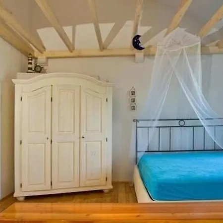 House Nevena Postira